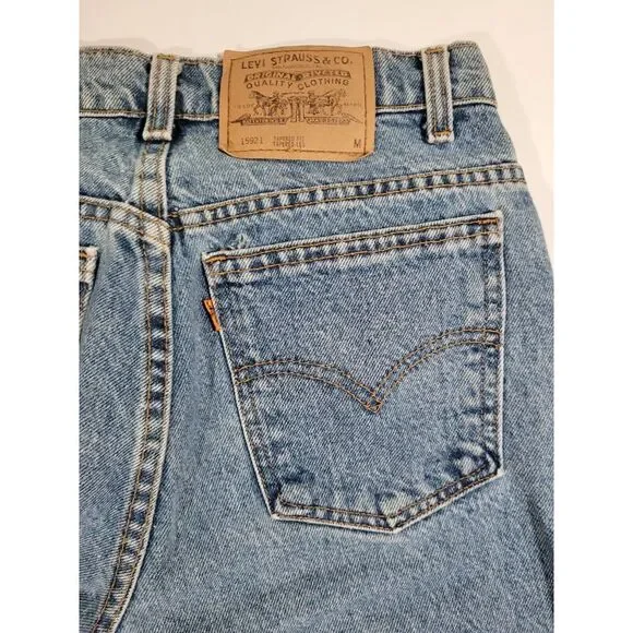 Levi's Vintage 15921 Tapered Leg Tapered Fit Denim Jeans Size 8 MED